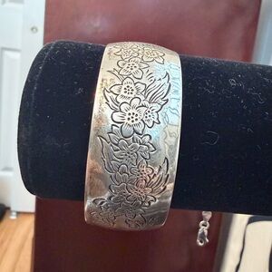 Vintage Floral Sterling Silver Cuff Bracelet